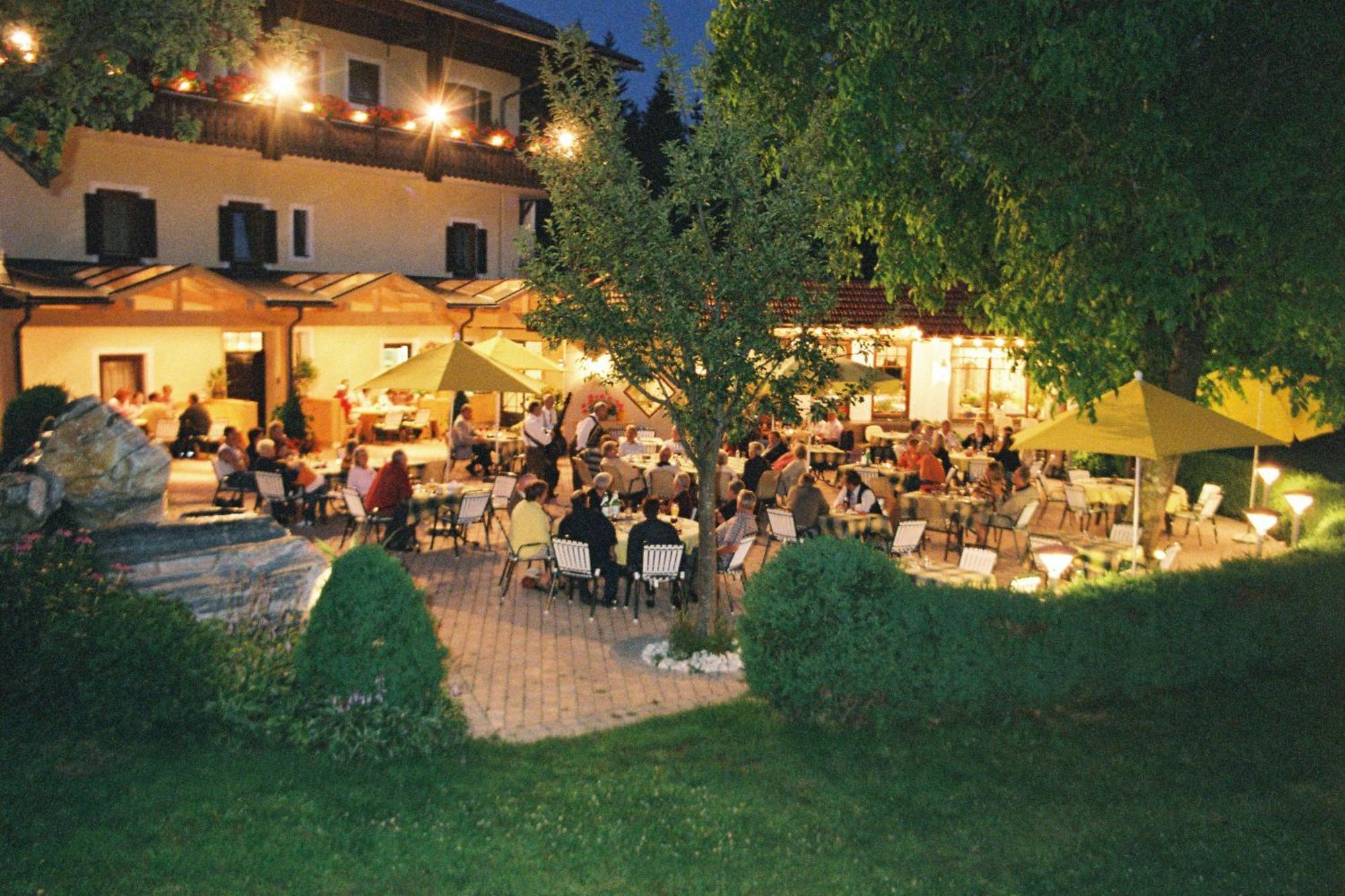 Hotel Landhof Simeter Gmbh Spittal an der Drau Ngoại thất bức ảnh